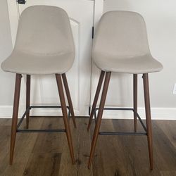 Bar Stools 