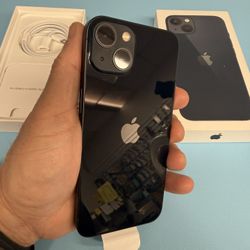 Brand New iPhone 13 Never Used 128gb Unlocked / Liberado Para Cualquier Companias 