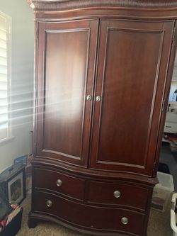 Bedroom set