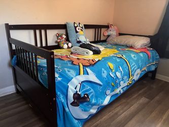 Dark Wood Daybed with Mattress and Storage Drawers