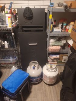 Brand new 36" black Stone grill never once used