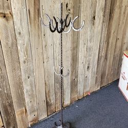 6ft Horseshoe Coat Rack