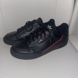 Adidas Black Continental 80  