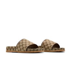 Gucci Men’s Slides GG Symbol