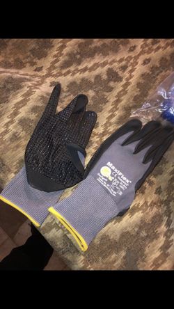 Protective working gloves