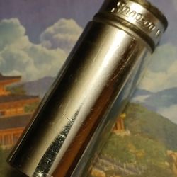 SNAP-ON 19 MM 6 Point DEEP Socket
 3/8 Drive