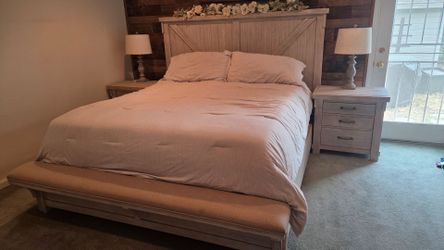 Cal king bedroom set