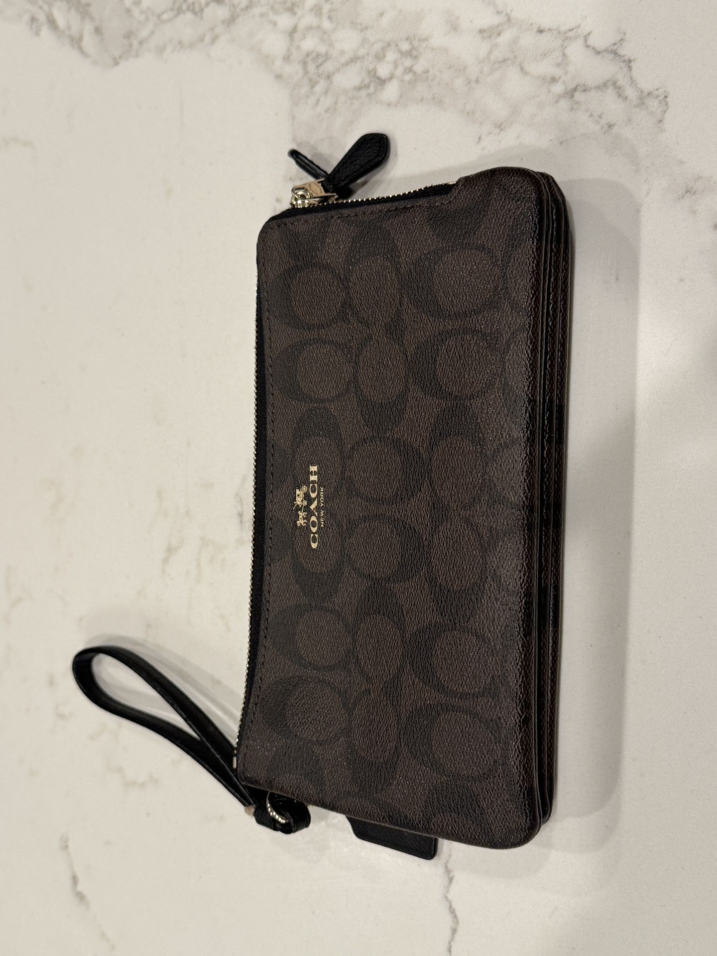COACH Corner Zip Wristlet