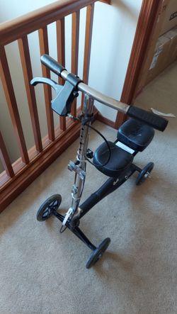 Knee Scooter