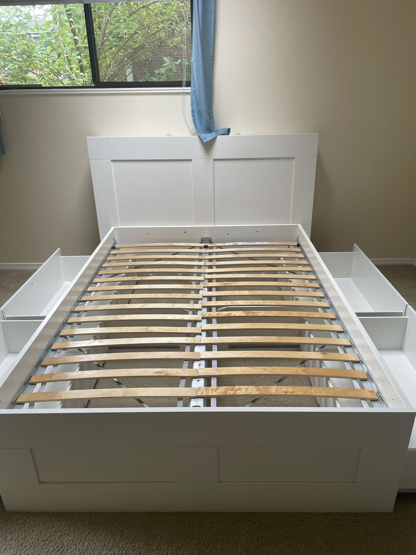 Full Size Bead Frame With Headboard