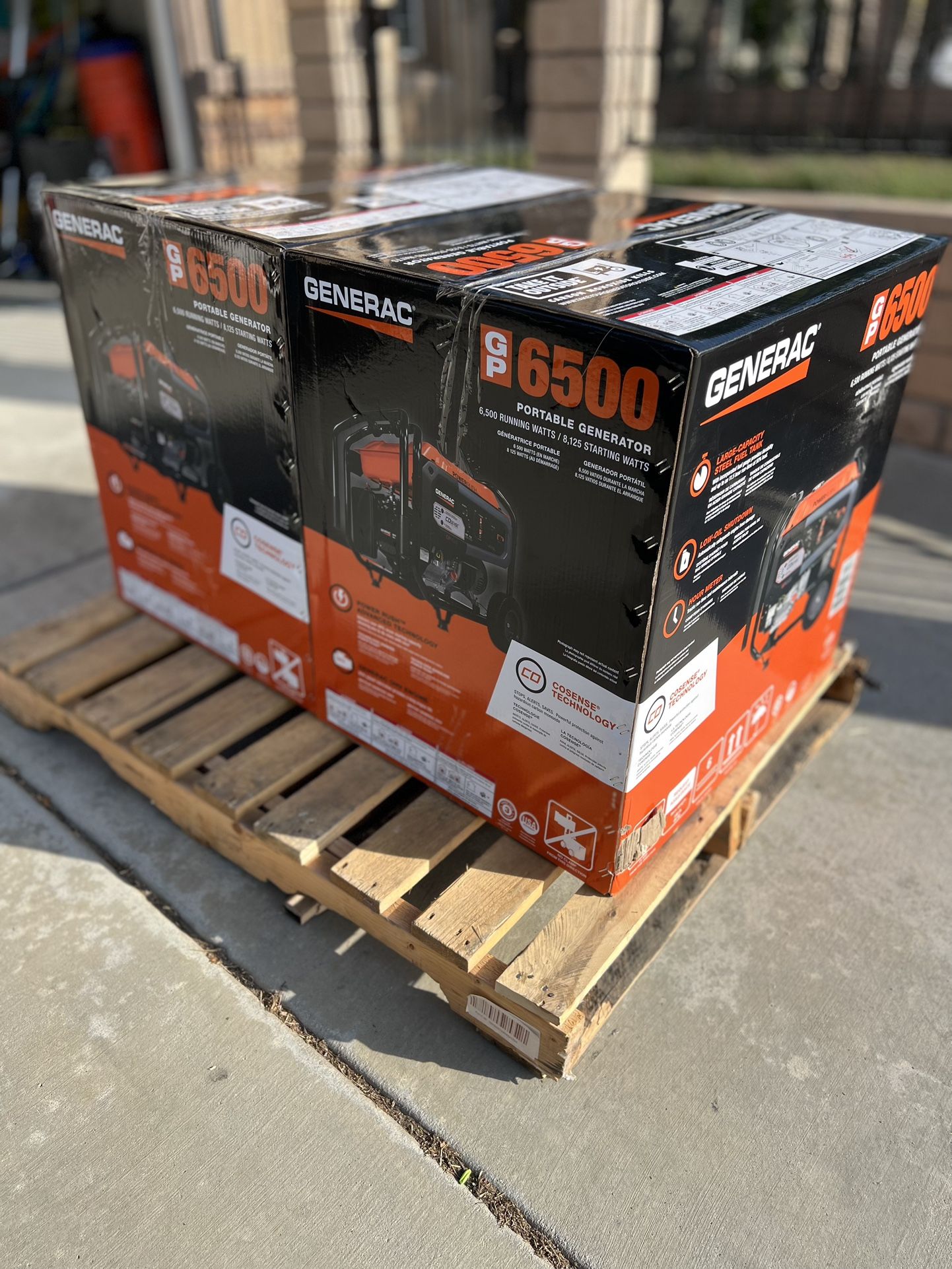 Generac 6500-Watt Manual Start Gas-Powered Portable Generator W/ CO-Sense