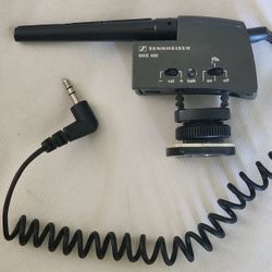 Sennheiser MKE 400 Shotgun Microphone