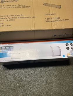 LED 2' Linear Vanity Light Fixture 17W