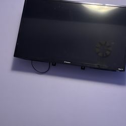 BRAND NEW TV Roku