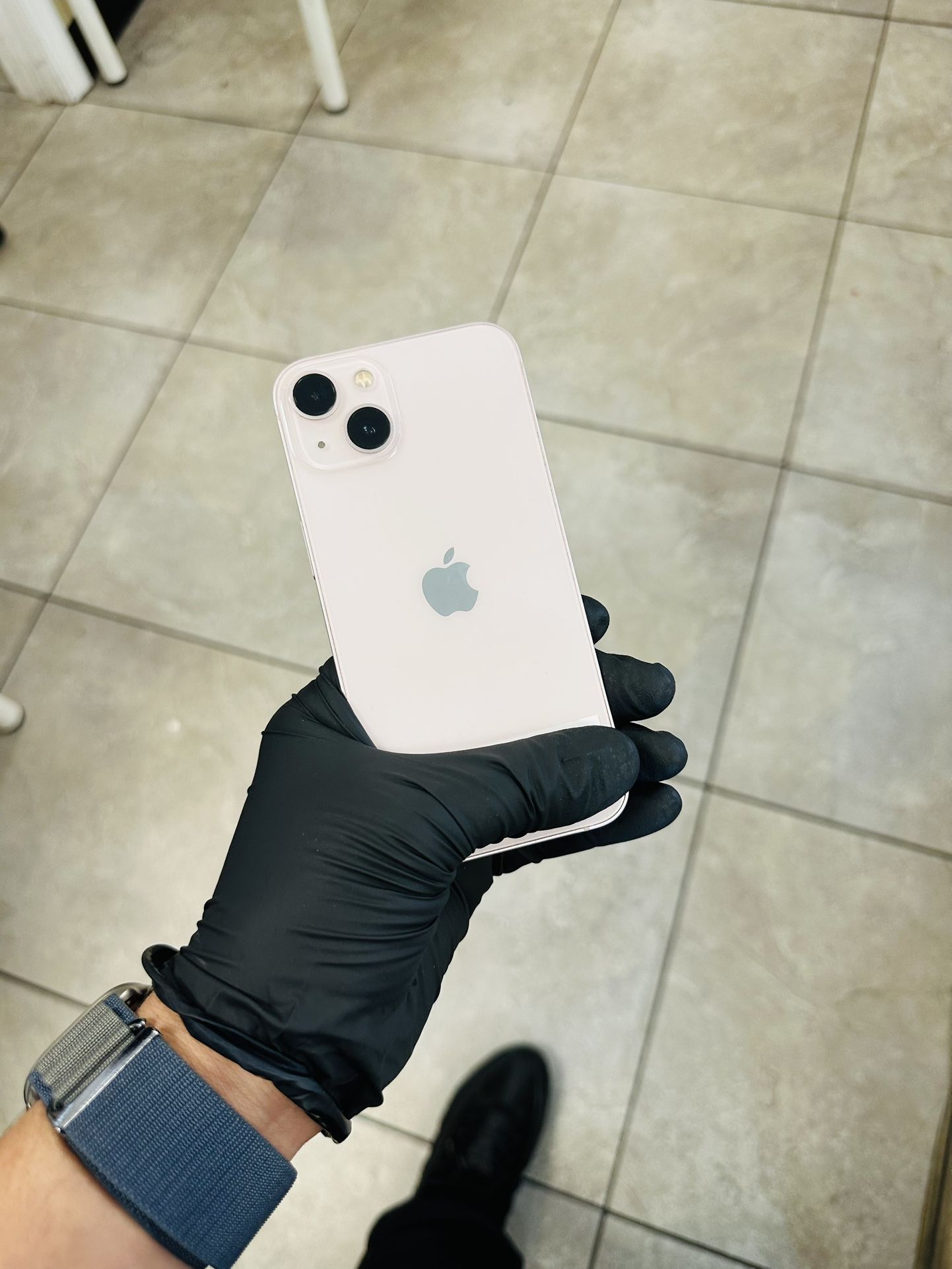 iPhone 13