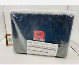Pokemon team rocket brief case comes with 1 booster box Japanese
