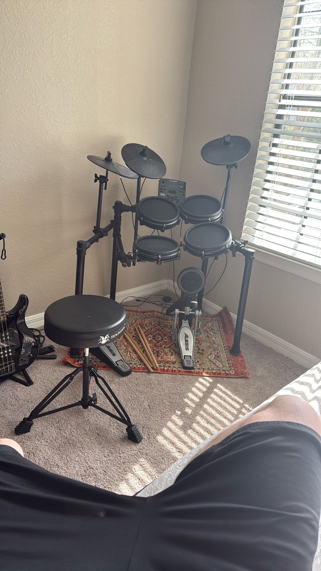 Alesis nitro Mesh Kit (good Condition)