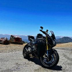 2016 BMW S1000R