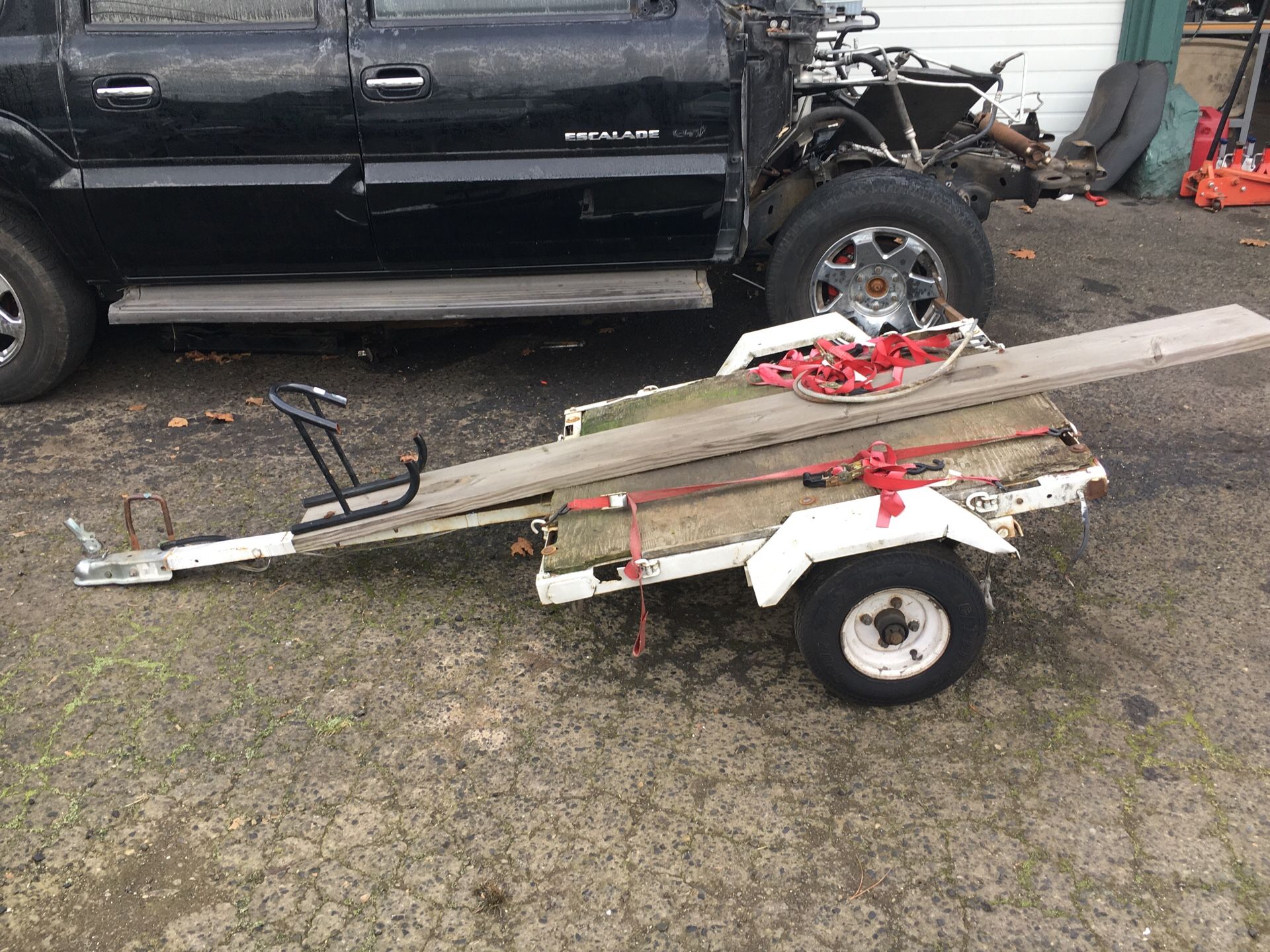 Small utility trailer