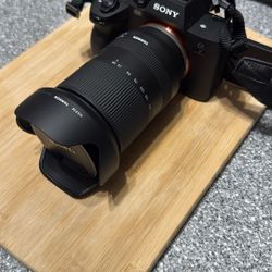 Sony A7IV Camera Like New