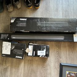 Thule Car Rack Wing Bar Evo w/ Snowpack Extender 
