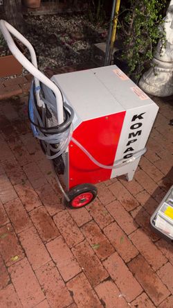 Kompact Dehumidifier 