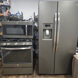 Appliances Set (Fridge/stove/microwave