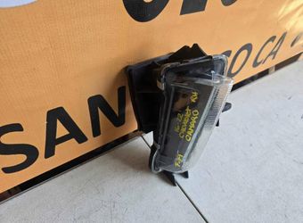 2016 -2022  camaro ss  rh side  daytime running lamp goglight oem