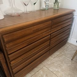 Make Offer - Dresser