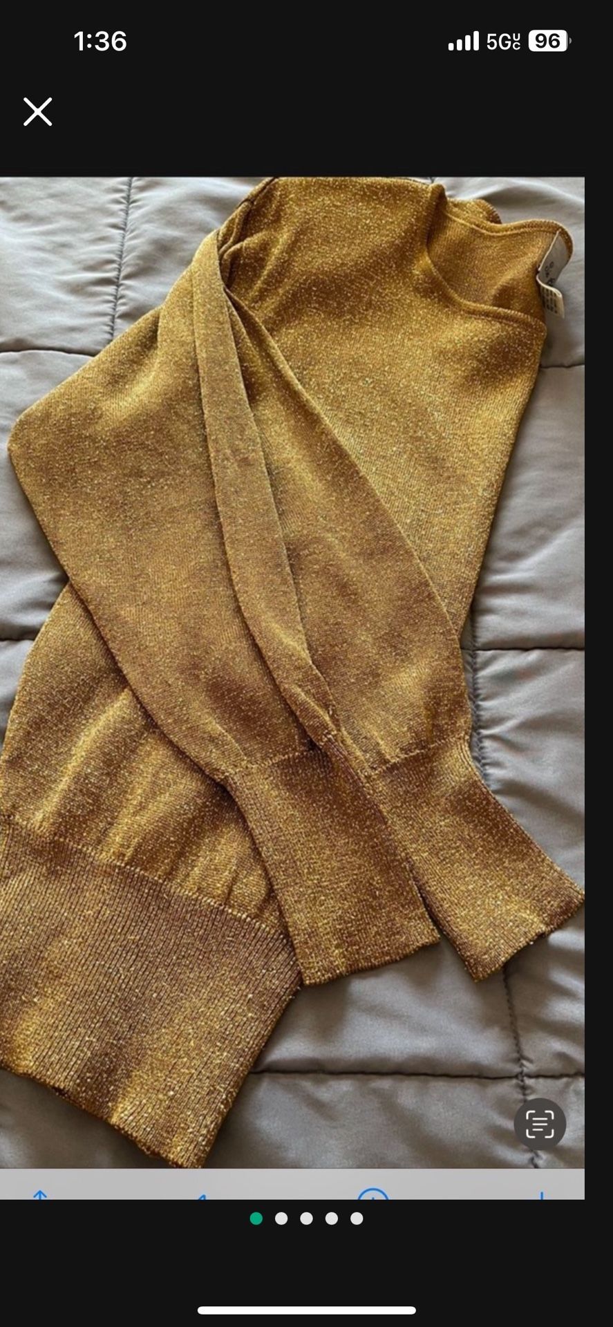 It’s A Beautiful Holiday Sweater for Women’s The Size Is Small The Color Is Gold Used One Time Only
