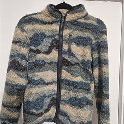 Kids girl fleece jacket.