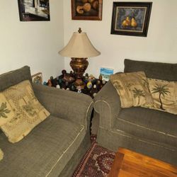 Couch And Loveseat 🚛 Free Delivery🚛