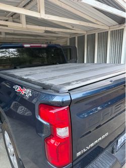 Hard top Tonneau cover