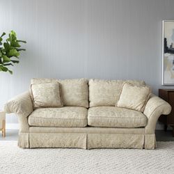 Sofa, Taylor King !! Like new