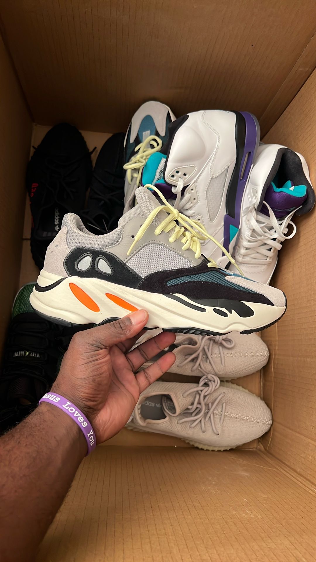 Adidas Yeezy Boost 700 Wave Runner