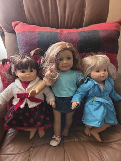Retired American Girl dolls