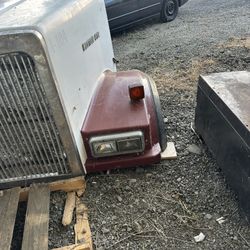 Western star Hood, super dumb hydraulic pump 10 wheeler box