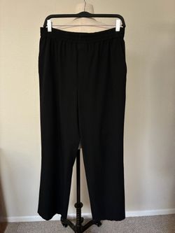 Uniqlo Men’s Black Drawstring Casual Pants, size 30-31 Waist