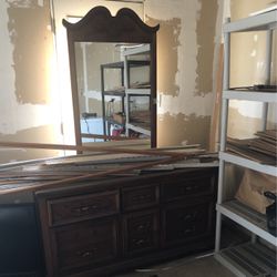drawers with mirrors dresser