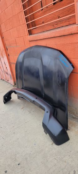 22 up chevy silverado hood and grille 1500