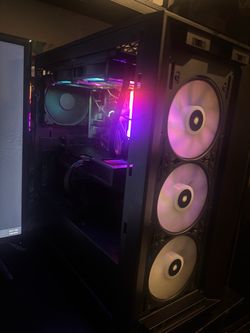 RTX 4070 Gaming PC - Ryzen 7 5800X / 2TB SSD / RGB