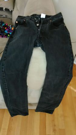 Like new black Levis jeans 501 waist 26 length 32
