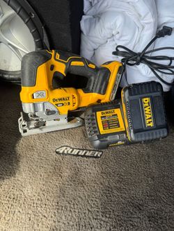 DeWALT jigsaw
