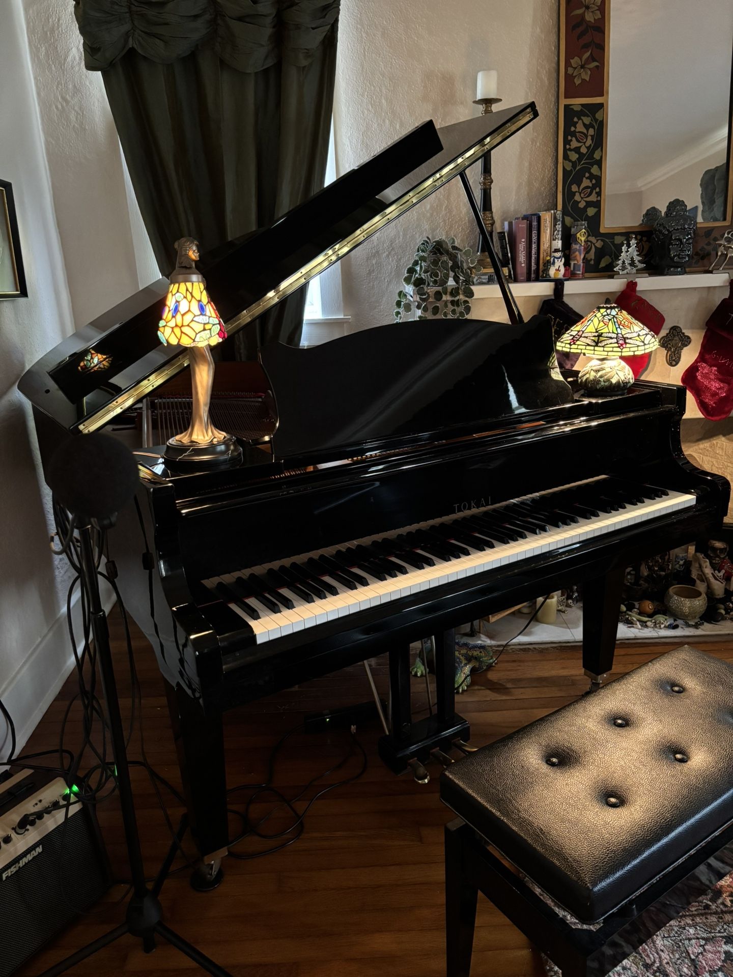 Tokai Grand Piano G170