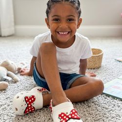 Adorable Authentic Minnie Mouse Disney Crocs. Tags 🏷️ still on items, in original bag. Never worn. Size 12. $45.00