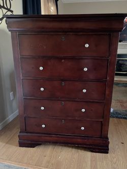 Cherry finish tall drawers/ dresser
