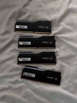 Trident Z5 RGB DDR5 6000 Ram
