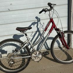 Giant Sedona Bicycle Bike City Hybrid 26” Tires 14” Frame 