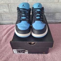 Royal Blue Jordans Size 7y 
