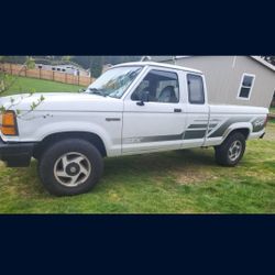 1990 Ford 2.3 Engine For Parts Or Rebuild 